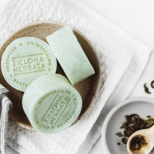 MINISTERSTWO DOBREGO MYDŁA Szampon w kostce Zielona Herbata